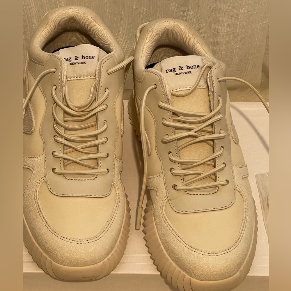 Rag & bone women snickers size 7.5